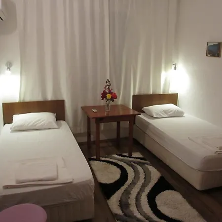 Gazde/Camere de închiriat Onur Kaleucagız